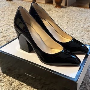 Nine West black patent leather heels